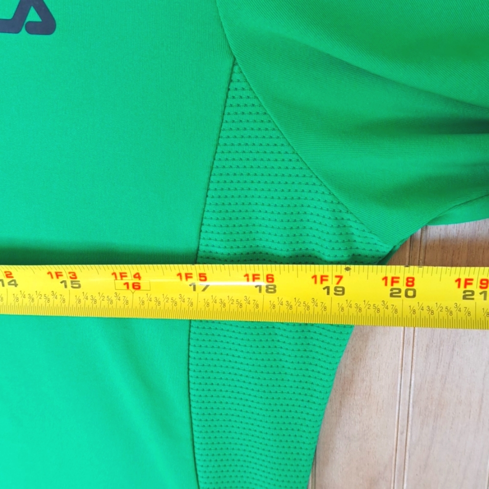 FILA Sport Green V-Neck Long Sleeve Performance Top Activewear Live In Motion - Picture 10 of 11
